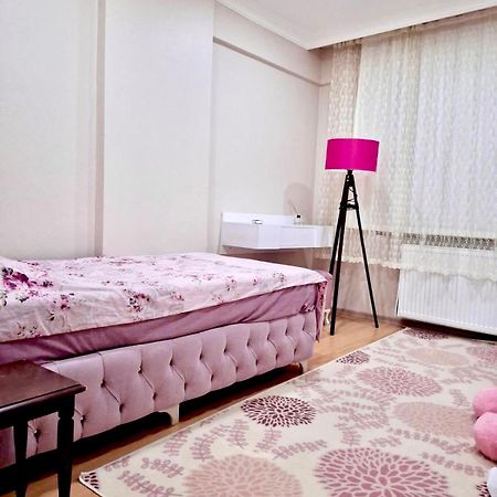 Barbie Room - Girls Only Estambul Exterior foto